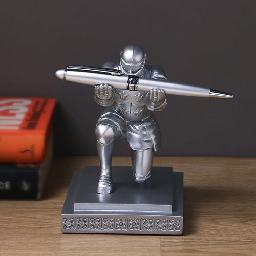 Knight Pen Holder