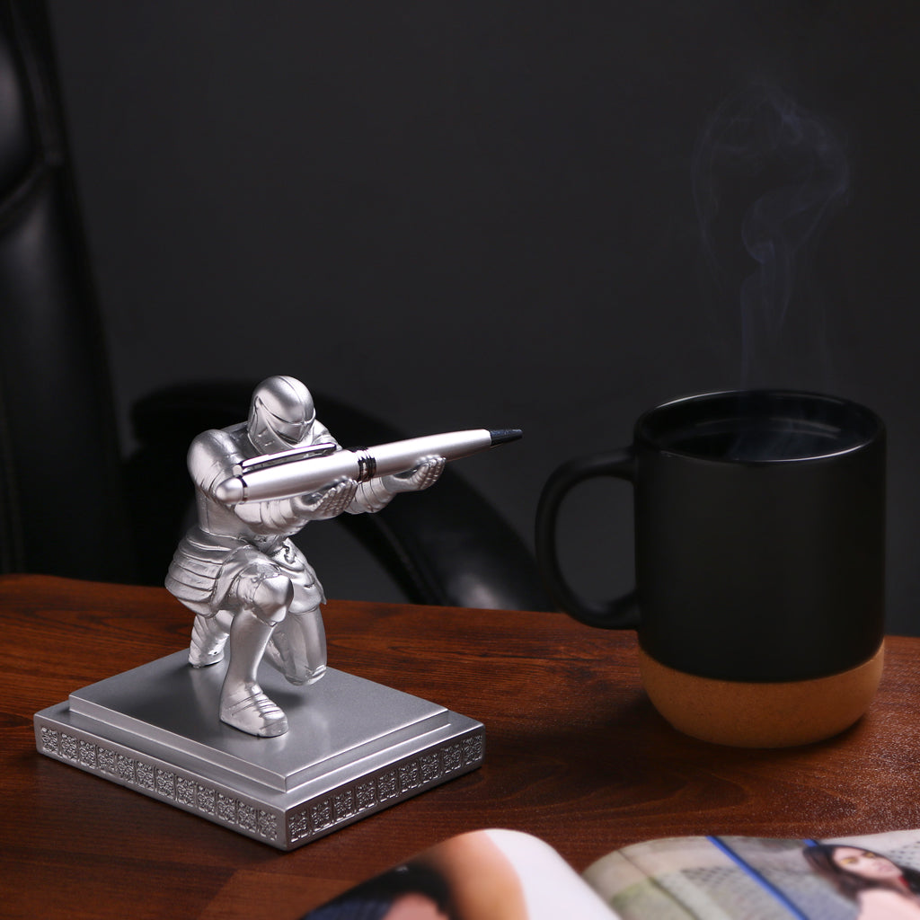 Knight Pen Holder